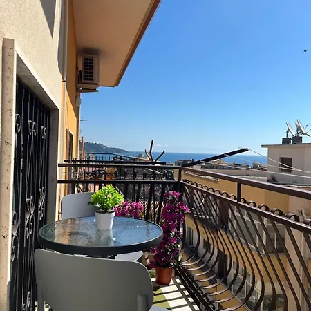 Casa Puglia Appartamento Giardini Naxos